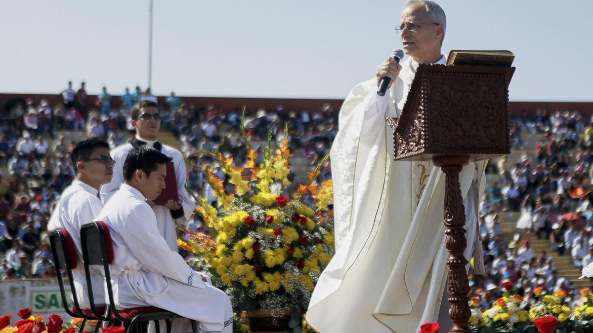 El sector ultra arremete contra el papa León XIV acusándole de encubrir abusos sexuales