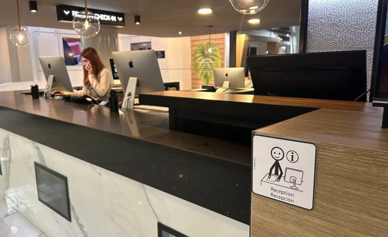 DeLuna Hotels convierte sus tres establecimientos en Granada en espacios amigables con el autismo | Escapadas por España | El Viajero