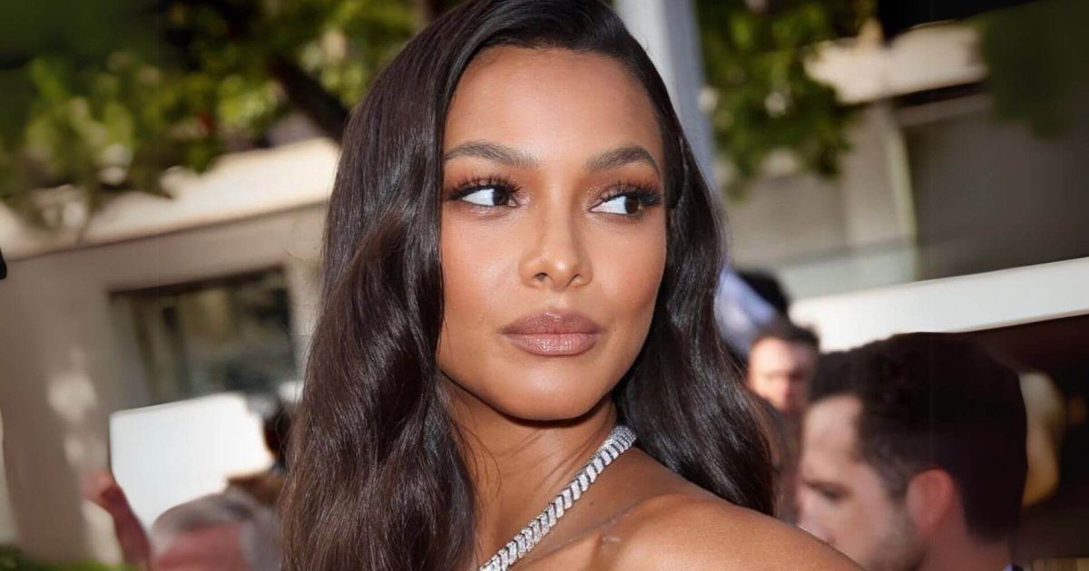 St. Moriz, el autobronceador facial más buscado para un rostro con color uniforme, está ahora rebajado un 40% en Primor