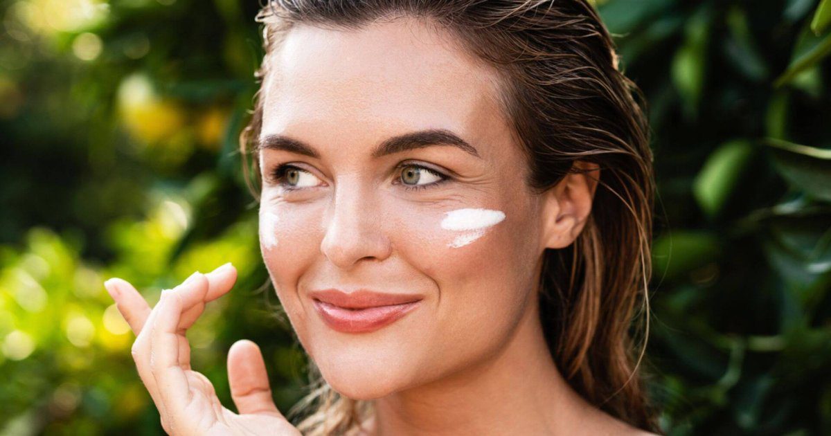 La cosmética sanitaria es el secreto de las mujeres de +45 para prevenir el envejecimiento de la piel