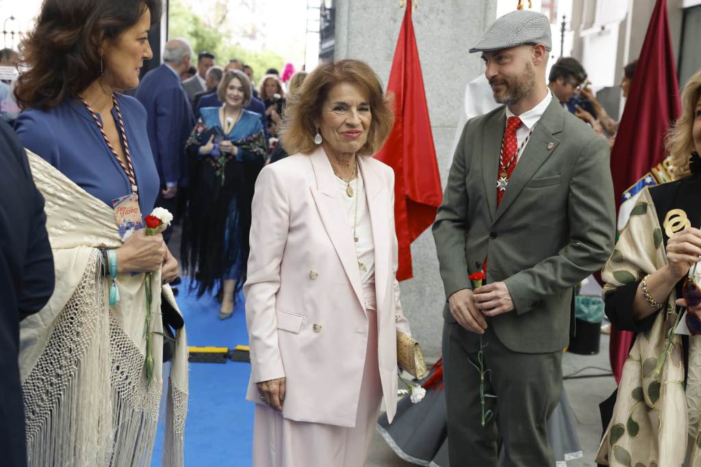 Copie Ana Botella si tiene más de 60 años y desea