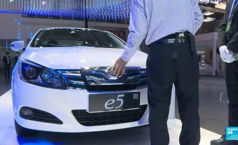 BYD, de fabricante de baterías recargables a ser el principal rival de Tesla