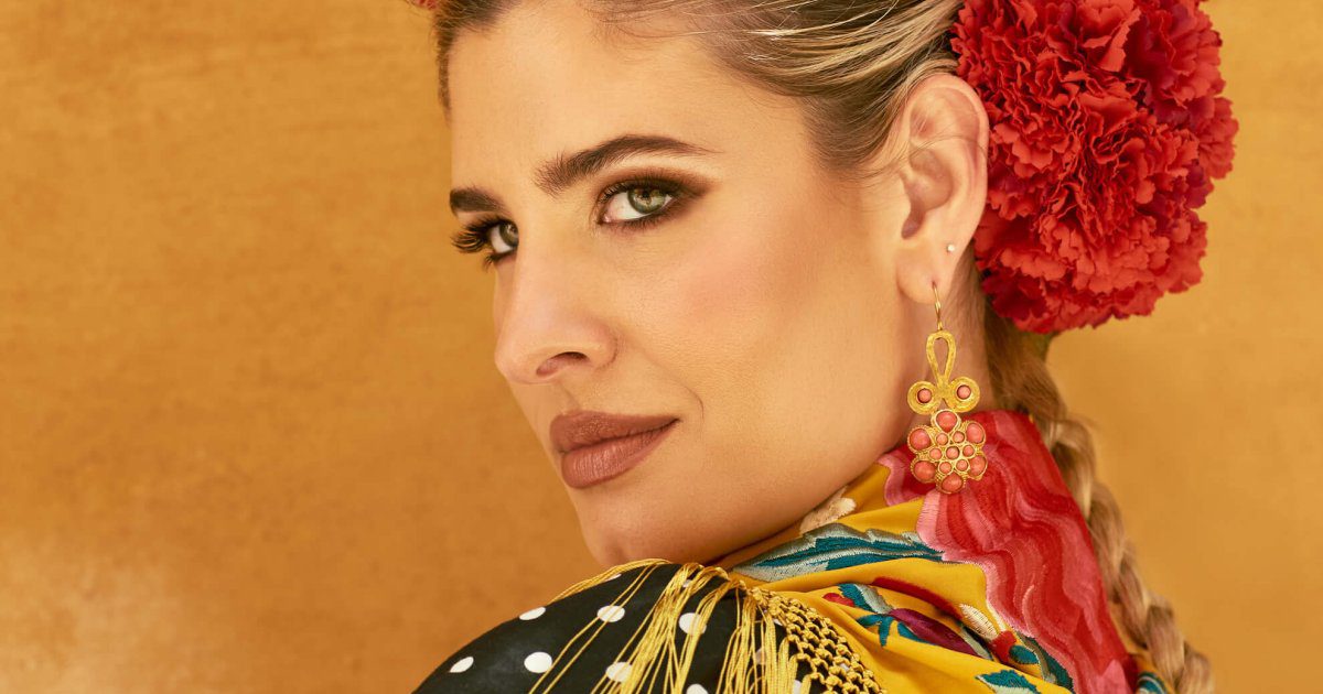 El secreto del maquillaje de Teresa Andrés para aguantar todo un día de feria bajo el sol