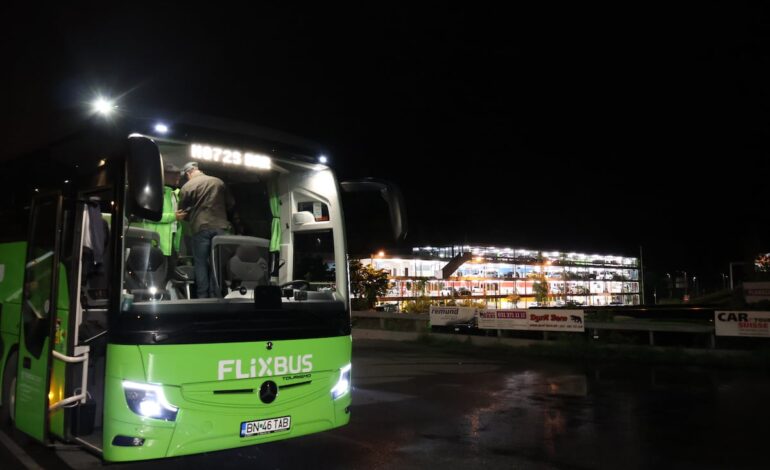 “Este autobús va a Ucrania, ¡ra-ta-ta-tá!” | Escapadas por Europa | El Viajero