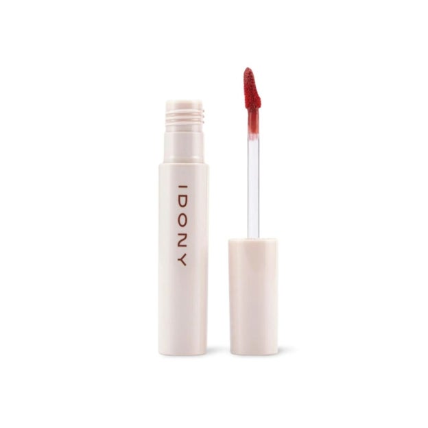Aceite de floración de labios y sombra idonía.
