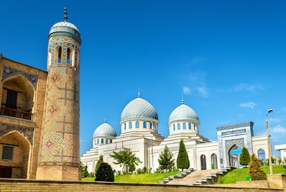 Tashkent y la mezquita Dzhuma.