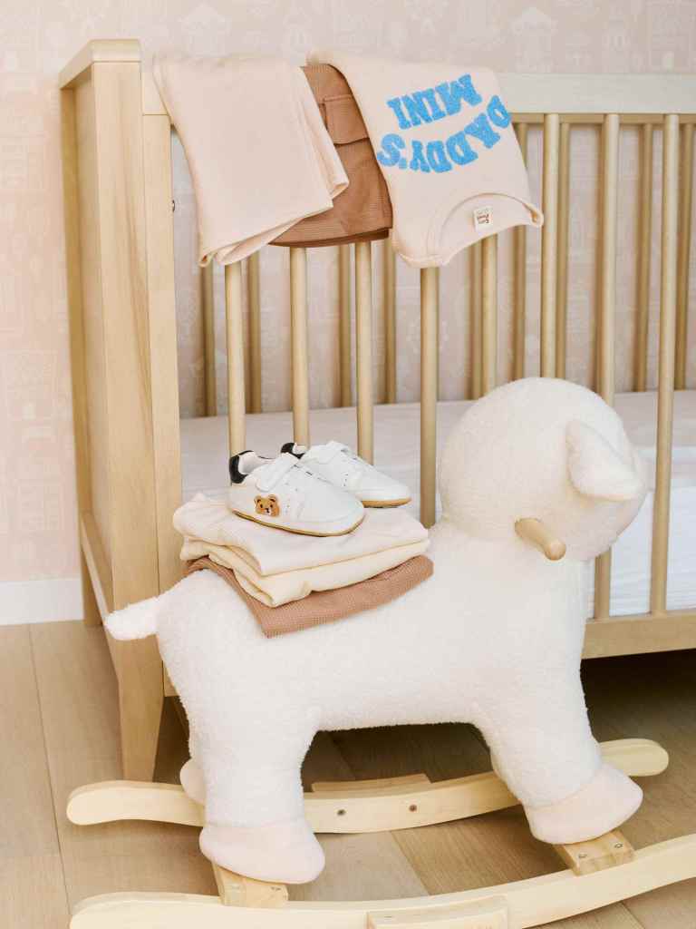 Shein celebra la maternidad con su primera sala de exposiciones dedicada a madres y bebés en Madrid