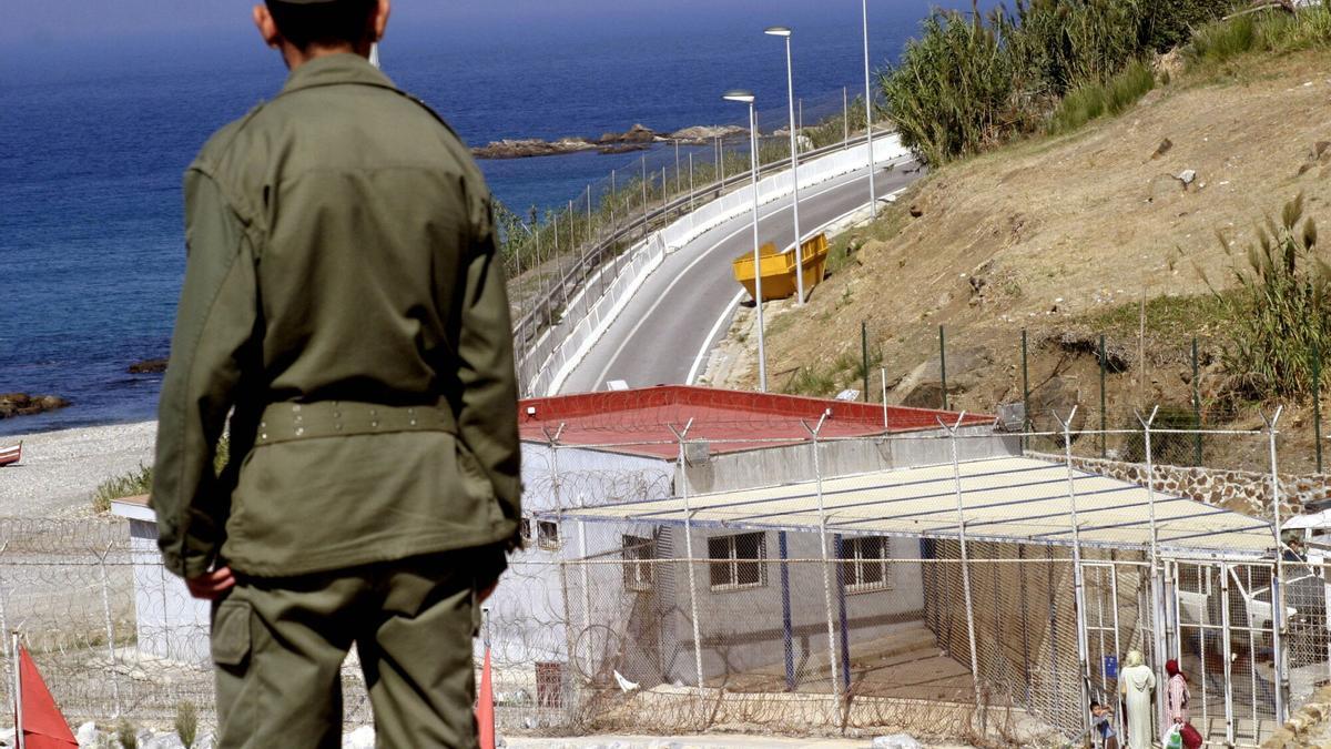 La UE y EEUU abogan por dejar el control migratorio en manos de terceros países poniendo en riesgo los derechos humanos
