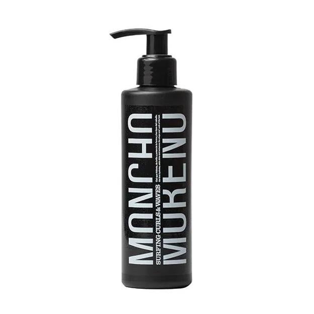 Rizos y olas de surf por Moncho Moreno. Precio: 29.99 euros