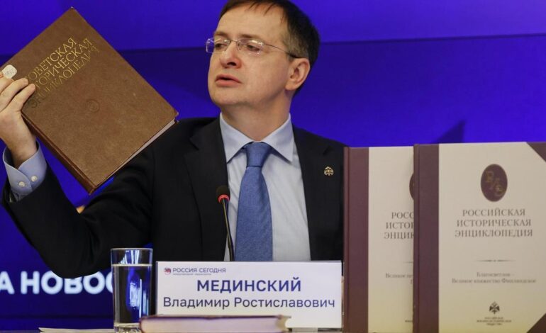 VLADÍMIR MEDINSKI | El bajo nivel de la delegación rusa refuerza la tesis de que Moscú solo está dando largas