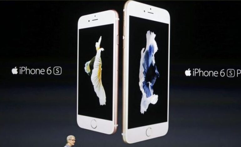 Trump amenaza con un arancel del 25% al iPhone si Apple no los fabrica en EE.UU.