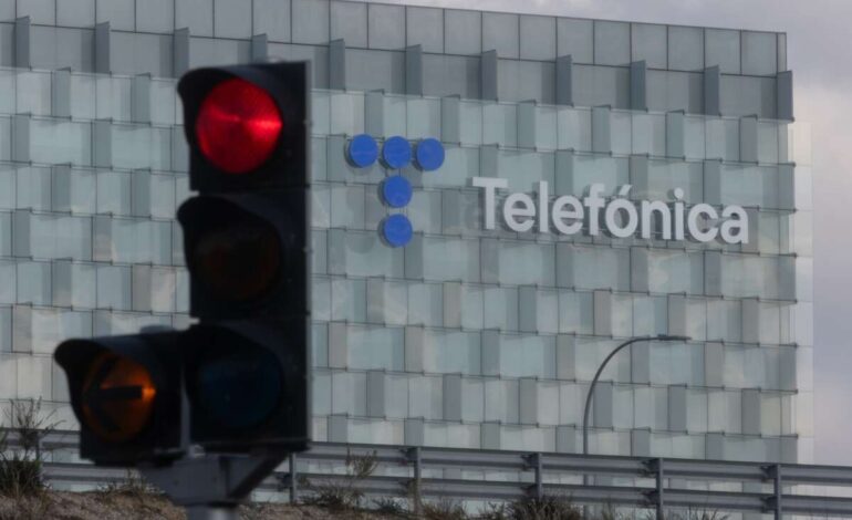 Un fallo en la red de Telefónica deja sin telefonía fija a empresas y servicios de emergencias de varias comunidades