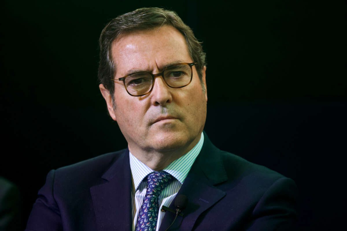 Ofensiva liberal de Garamendi (CEOE) y Sánchez Llibre en el Congreso con Brufau (Repsol) y Rosa Clará