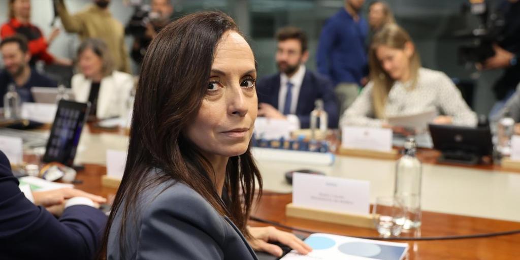 Aagesen y Corredor vuelven a reunirse en el comité para el análisis de la crisis eléctrica