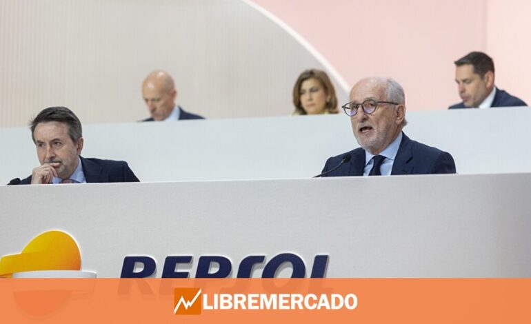 Imaz responde a la visión «acomodada» de un ecologista: «Tenemos la obligación de seguir produciendo petróleo y gas»
