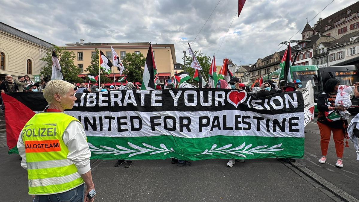 Protestas pro-palestinas y cargas policiales en Basilea por la presencia de Israel en Eurovisión