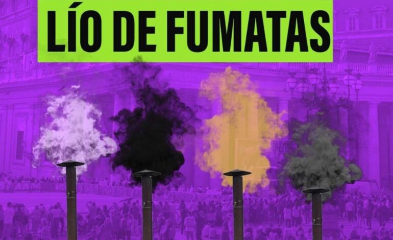 amarillas, grises y tóxicas, el humo del Vaticano siempre ha sido impredecible