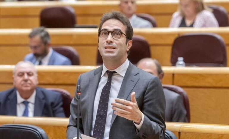 Bruselas no ve motivos para que el Gobierno frene la opa de BBVA y amenaza con «usar sus poderes»