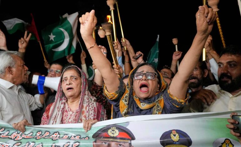 India y Pakistán ponen en pausa su mayor escalada en 26 años con la mediación de EEUU