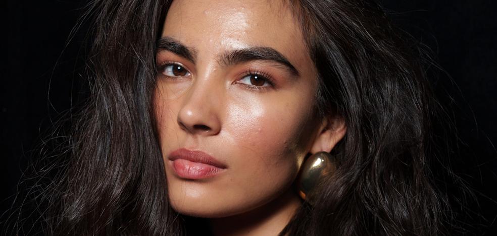 Todas hablan del blush blinding, la tendencia en colorete más viral