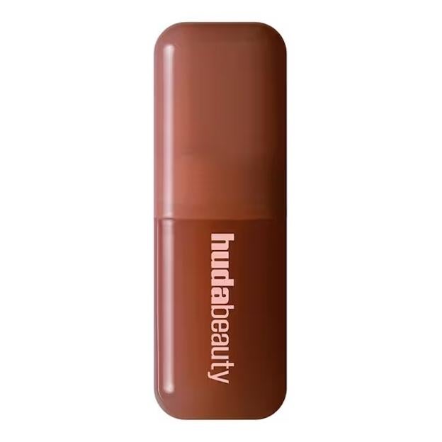 Huda Beauty Blush Blush Blush.