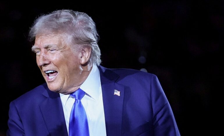 ¿El fin de su amistad? Donald Trump afirma que los magnates de Internet ahora le «besan el culo»