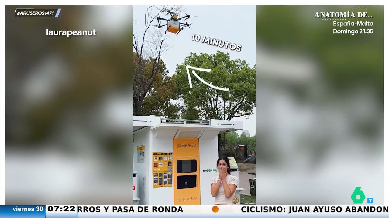 Una española de viaje en China alucina con los drones repartidores de café: «No asimilo este momento»