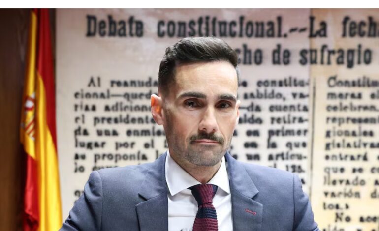 El número dos de Marlaska dimite por «motivos personales» y en pleno escandalo por los ataques a la UCO