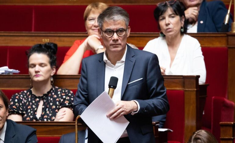 Dos candidatos con visiones distintas se disputan el liderazgo del Partido Socialista francés