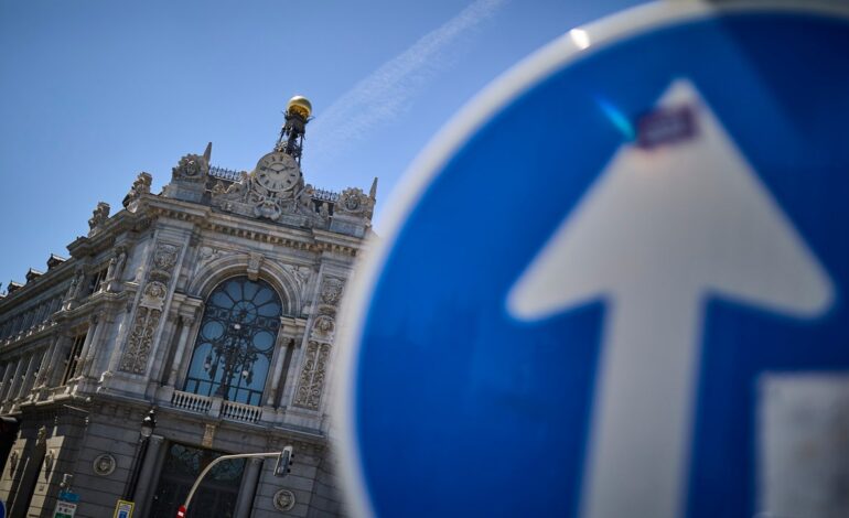 El Banco de España alerta del «deterioro institucional» por la corrupción, la inestabilidad política y la falta de calidad regulatoria