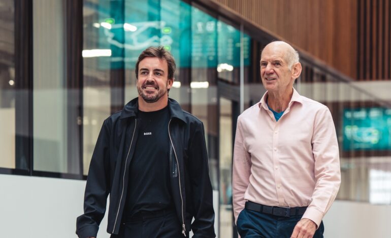 Alonso confirma que Newey no ha «tocado» el Aston Martin: «No depende de él…»