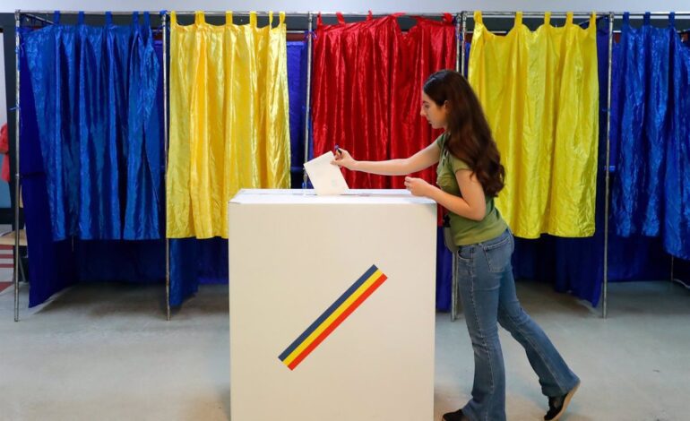 El ultraderechista Simion se disputará la Presidencia de Rumanía con Antonescu o Dan, según encuestas a pie de urna