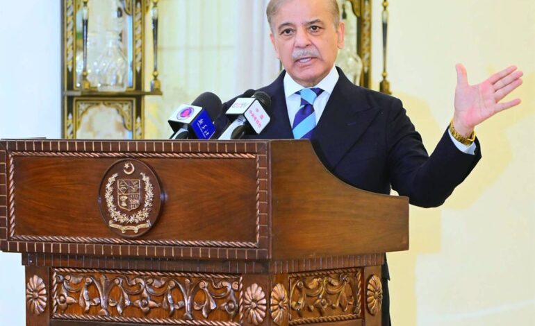 El primer ministro de Pakistán celebra una «victoria nacional» en Cachemira