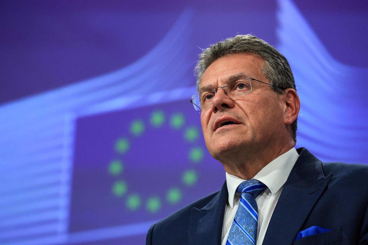 La UE traslada a EEUU su «pleno compromiso» con alcanzar un acuerdo comercial que beneficie a ambas partes