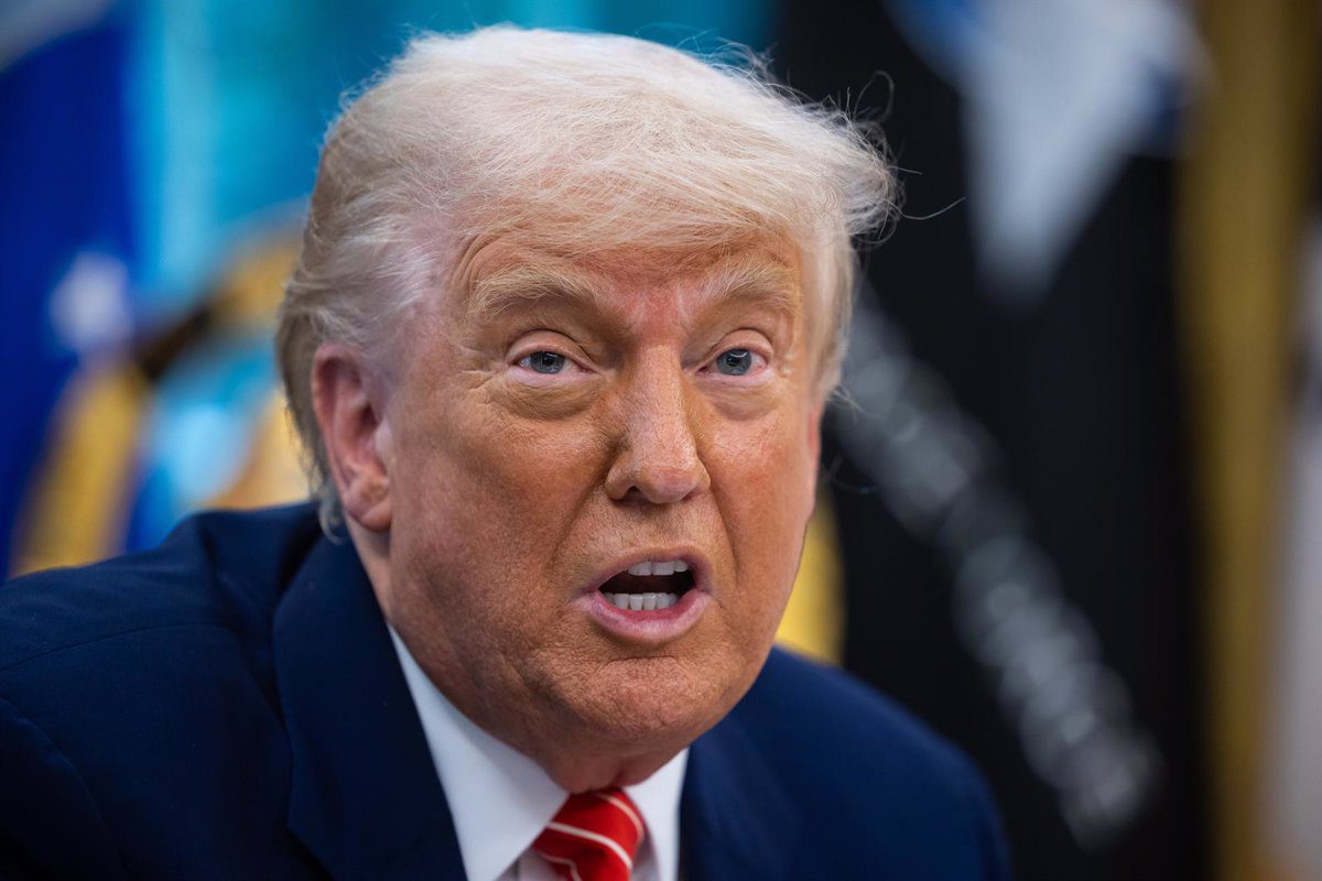 Trump muestra su disposición a hablar con Xi Jinping tras acusar a China de «violar» la tregua arancelaria
