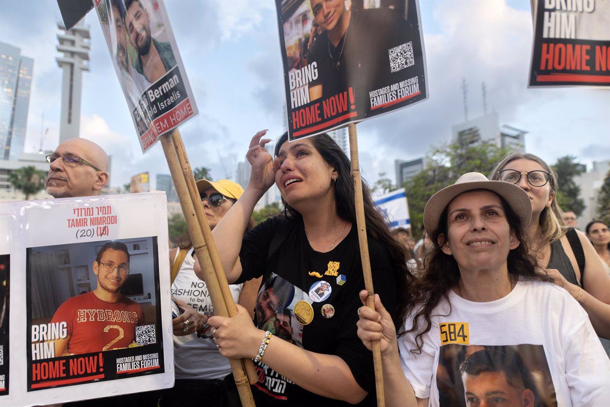 Hamás responde a la propuesta de EEUU y ofrece la entrega de diez rehenes y 18 cuerpos