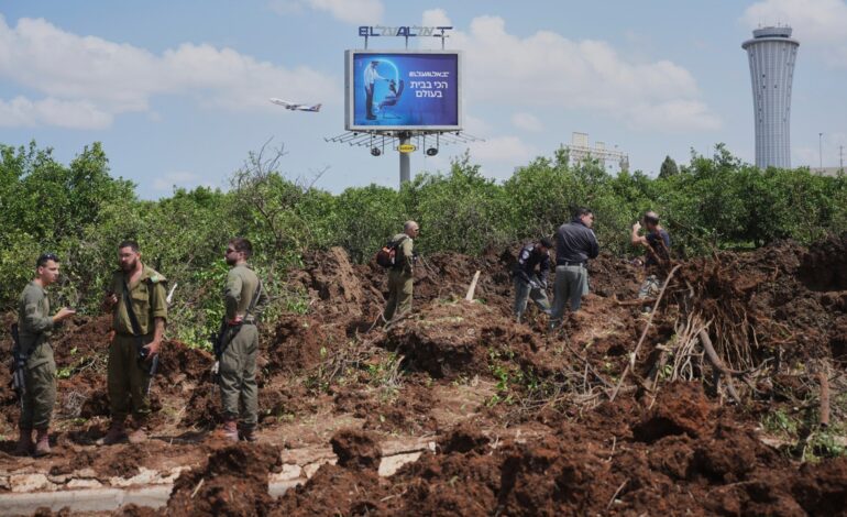 Un proyectil hutí impacta por primera vez desde el inicio de la guerra en el aeropuerto de Tel Aviv