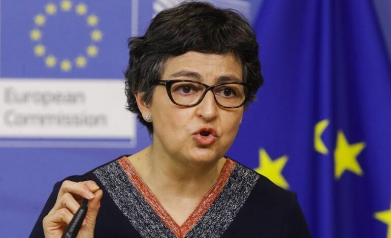 González Laya subraya ante la élite empresarial la ventaja competitiva de España con la energía días después del gran apagón