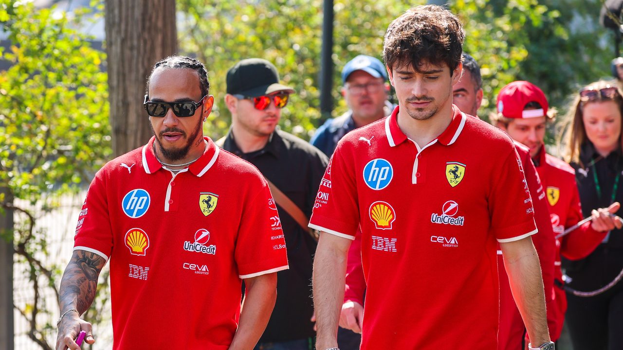 Incertidumbre en Ferrari tras Imola: Hamilton señala esperanza y Leclerc se frustra: «No esperaba…»