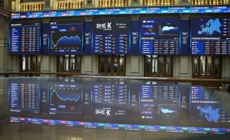 La amenaza de Trump de nuevos aranceles hunde el Ibex 35 un 2,5% con los bancos en caída libre