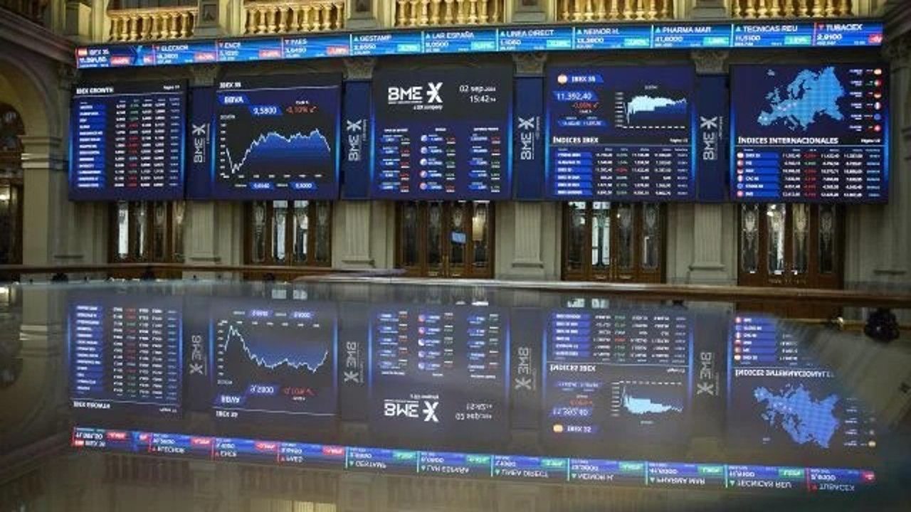 La amenaza de Trump de nuevos aranceles hunde el Ibex 35 un 2,5% con los bancos en caída libre