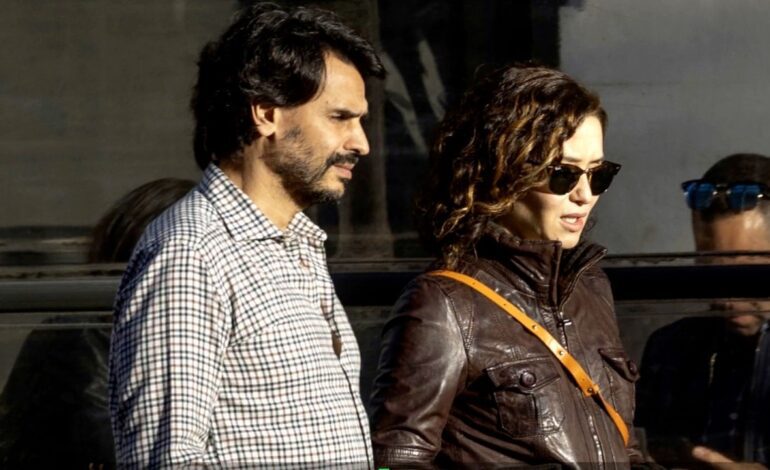 El PP apoya al novio de Ayuso atacando a la jueza: "Le ha procesado sin dejarle defenderse"