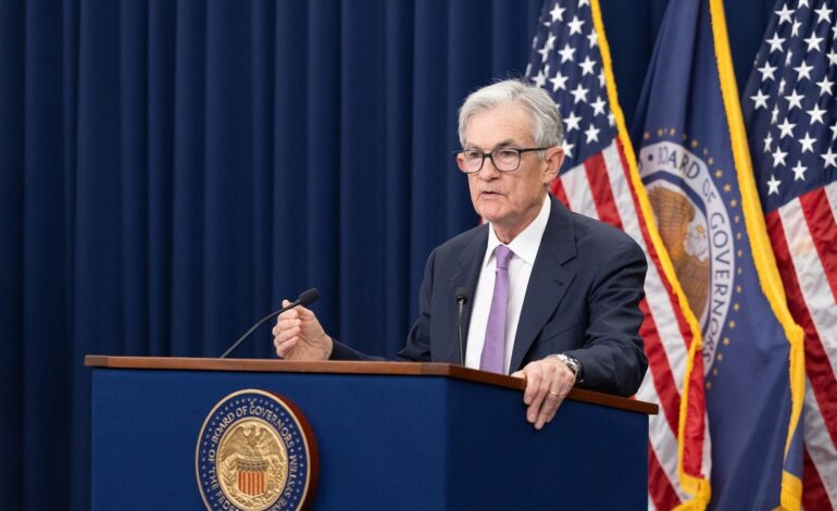 La Reserva Federal desafía a Trump y mantiene los tipos de interés en el 4,5% en EEUU