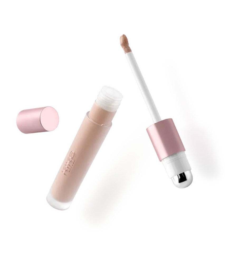 Corrector del contorno facial y ocular con un acabado ligero de Kiko Milano (11.99 euros).