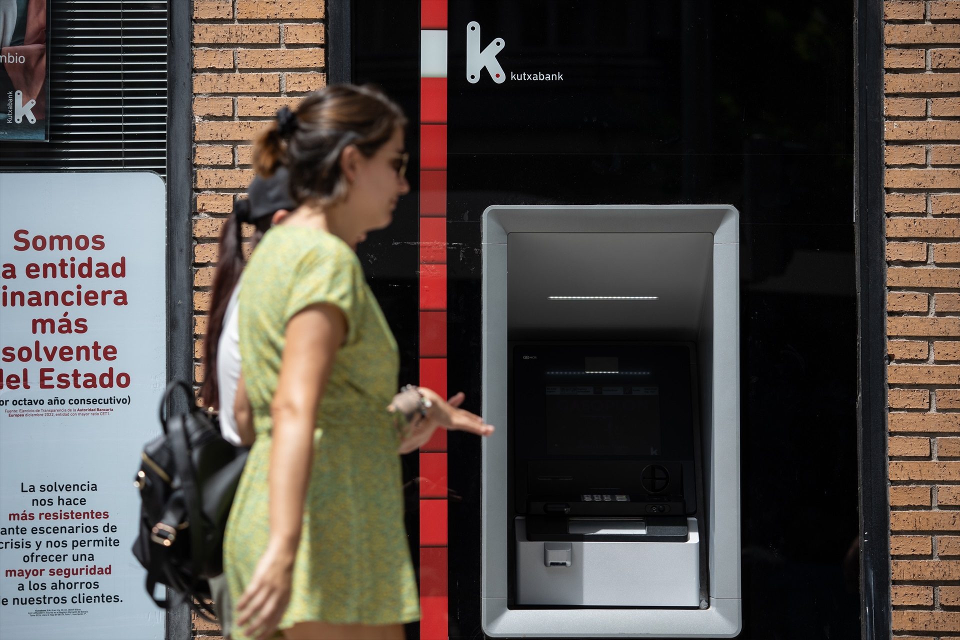 Kutxabank recibe un alud de 87.500 reclamaciones por los gastos en hipotecas y dispara provisiones
