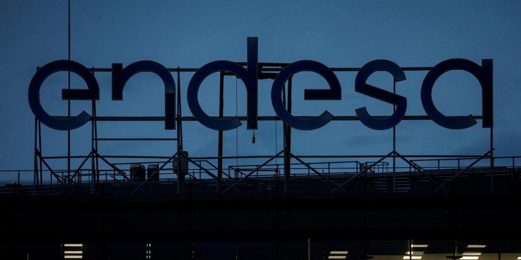 Las grandes eléctricas piden también investigar variaciones extremas de tensión los días previos al apagón