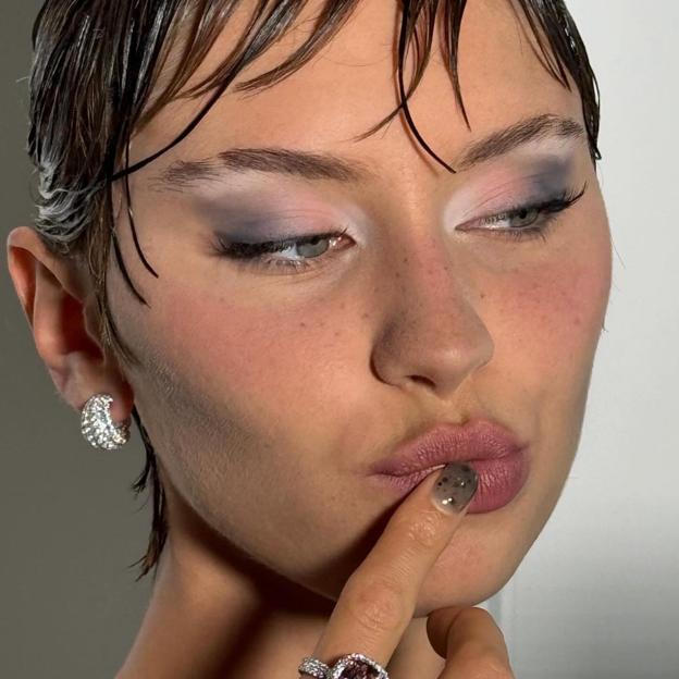 Soy editor de belleza y son mis elementos esenciales de maquillaje que compraría una y otra vez.