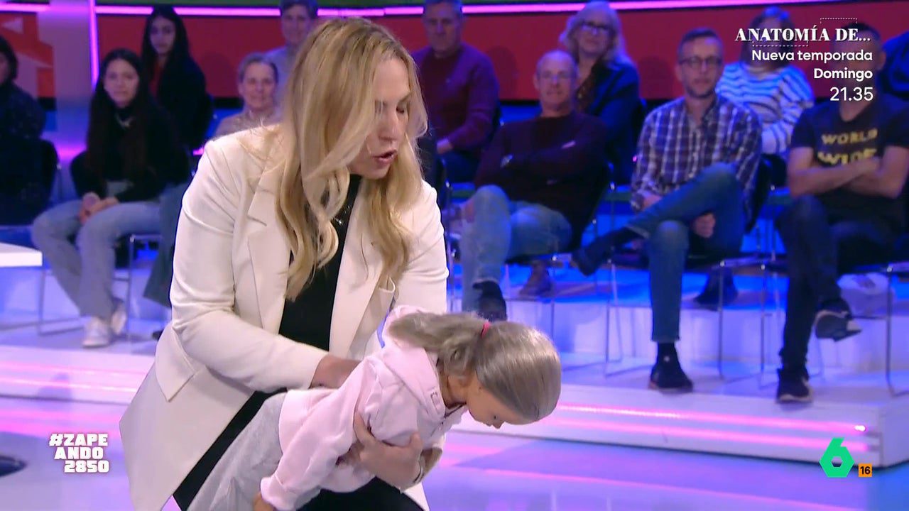 ¿Qué debemos hacer si un niño se atraganta? Lucia Galán explica cómo debemos actuar