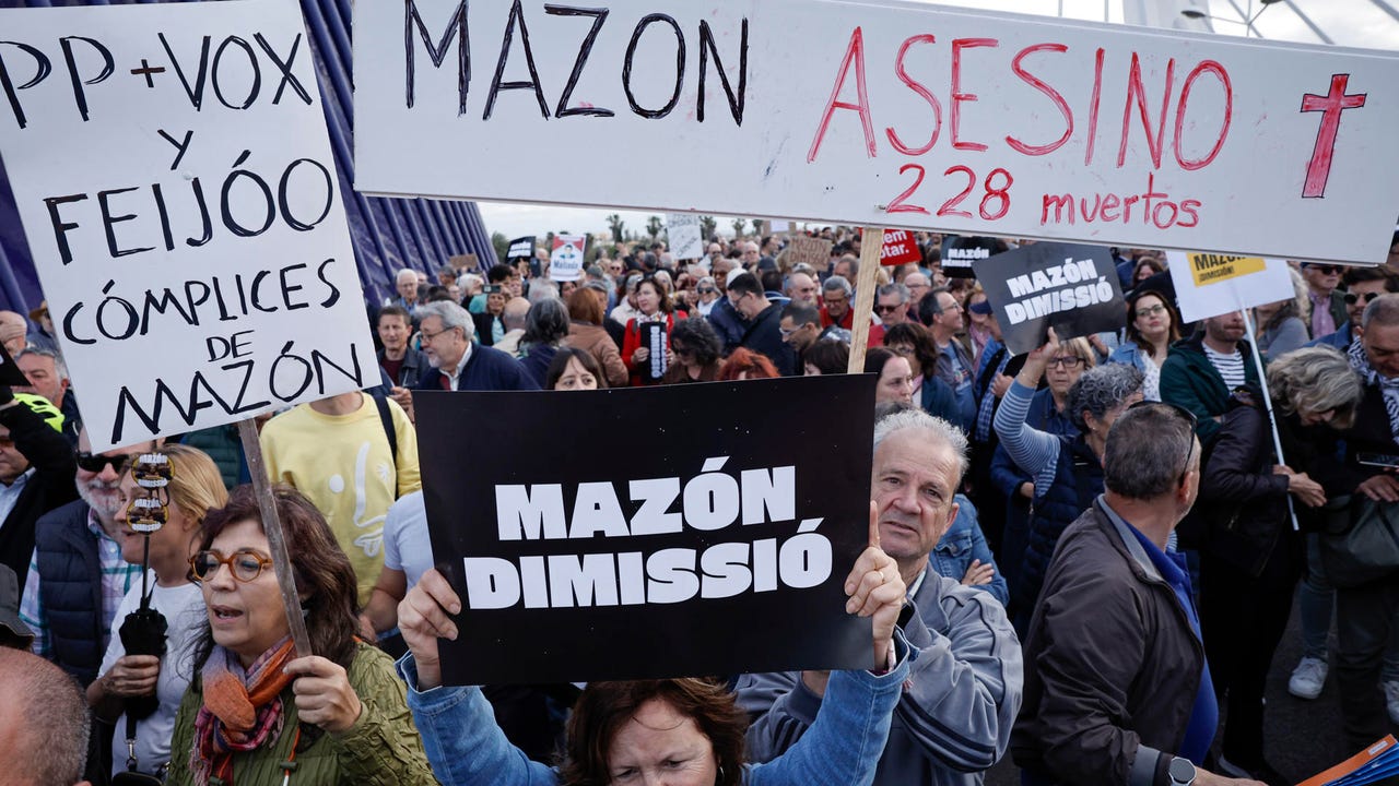 denuncian peinetas y gestos despectivos de asistentes al congreso del PPE en Valencia
