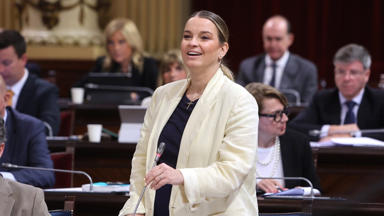 El PP se pliega en Baleares a los postulados de la ultraderecha para sacar adelante los presupuestos con Vox